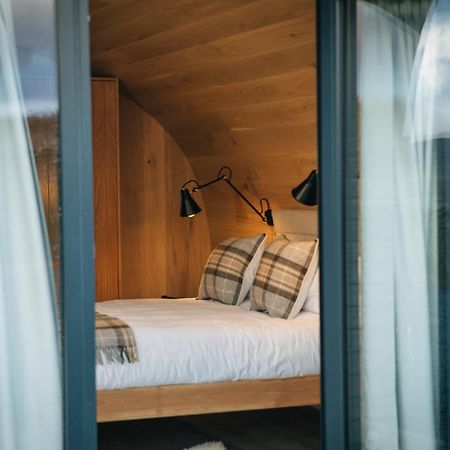 Bracken Hide Hotel Portree Bagian luar foto