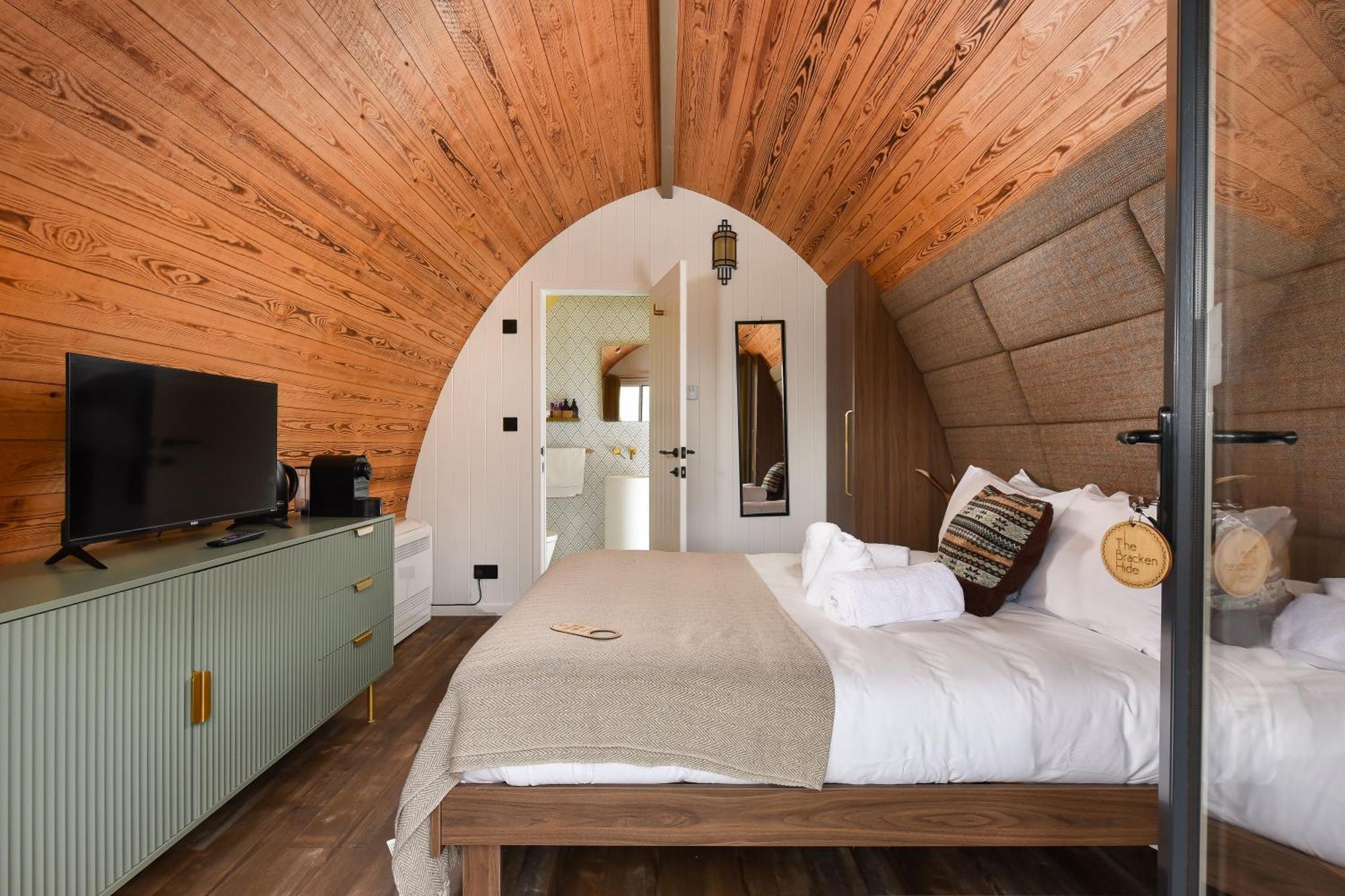 Bracken Hide Hotel Portree Bagian luar foto